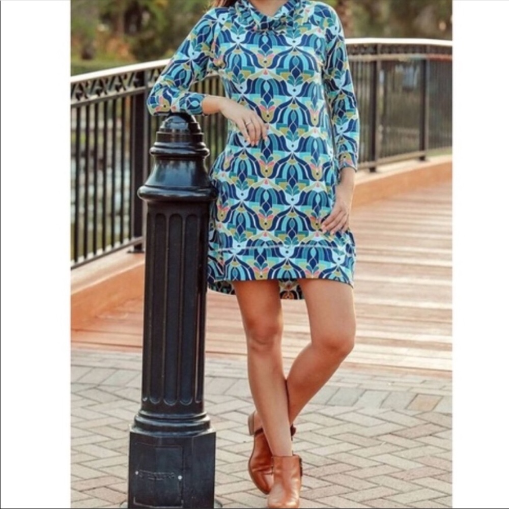 Deco glass pattern, cowl neck dress with pockets